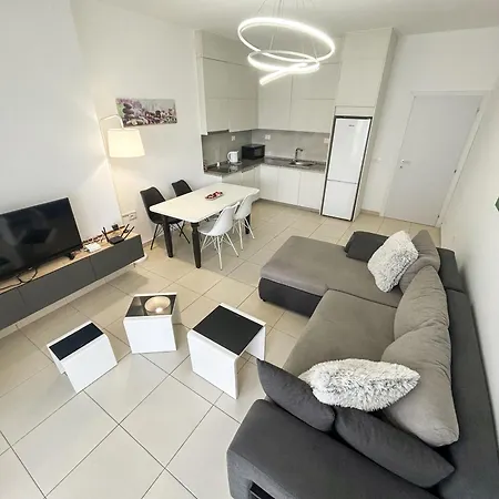 Moonbay شقة دراس